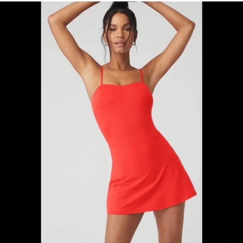 Alo Yoga Alosoft Courtside Tennis Dress Red Hot Summer